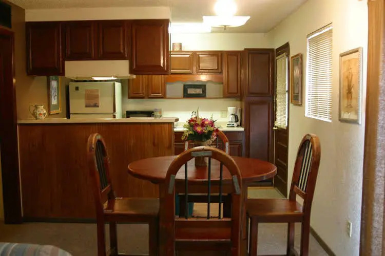West Winds Lodge