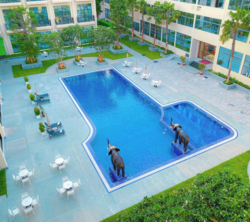 DongHu Resort Hotel