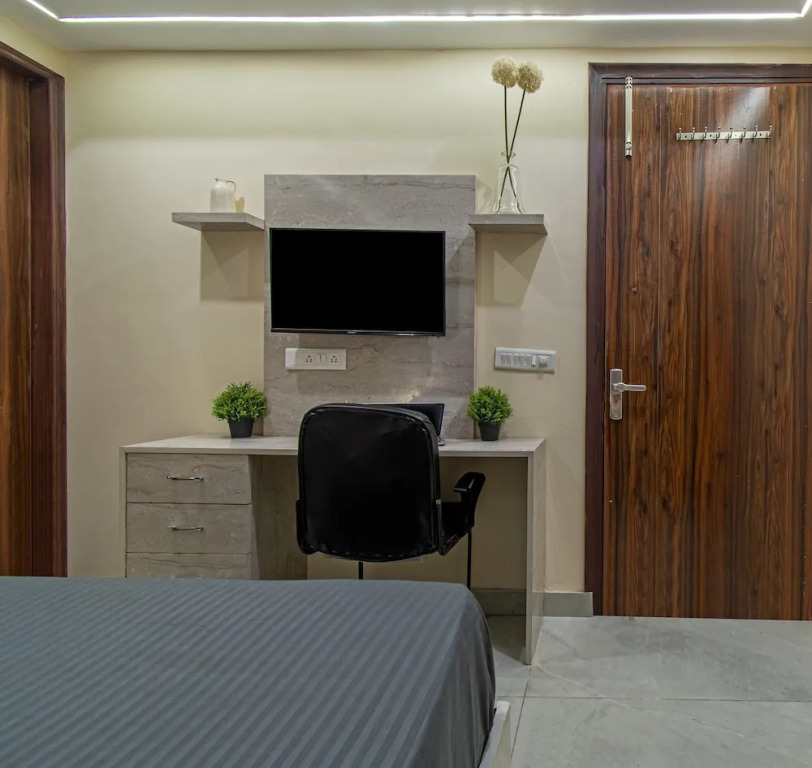 Wandr Taurus - Sarjapur, Vaishnavi Tech Park, Manipal Hospital by Zuzu(Wandr Taurus - Sarjapur, Vaishnavi Tech Park, Manipal Hospital)