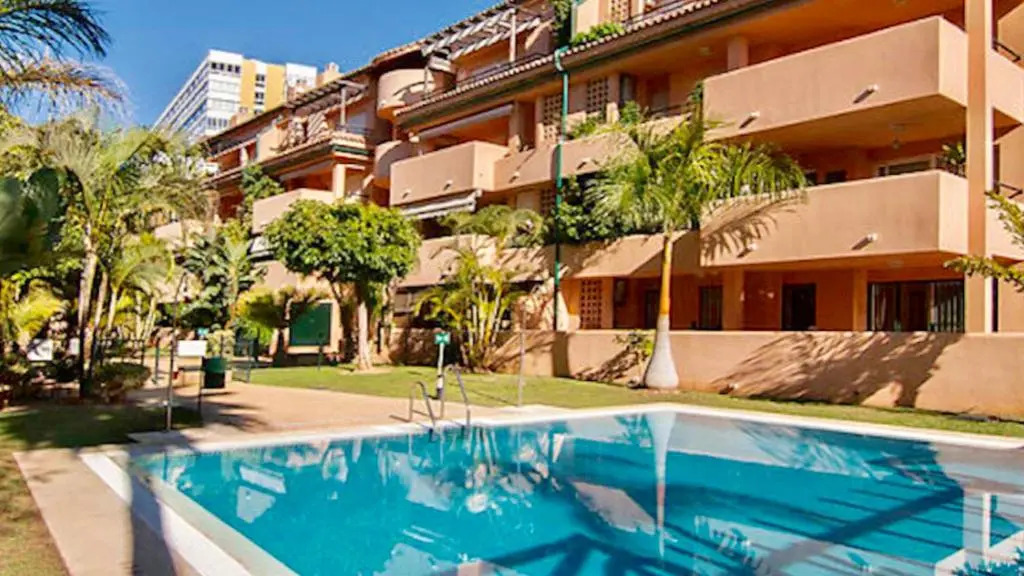 Marbella Beachfront - Apartment With sea views B1