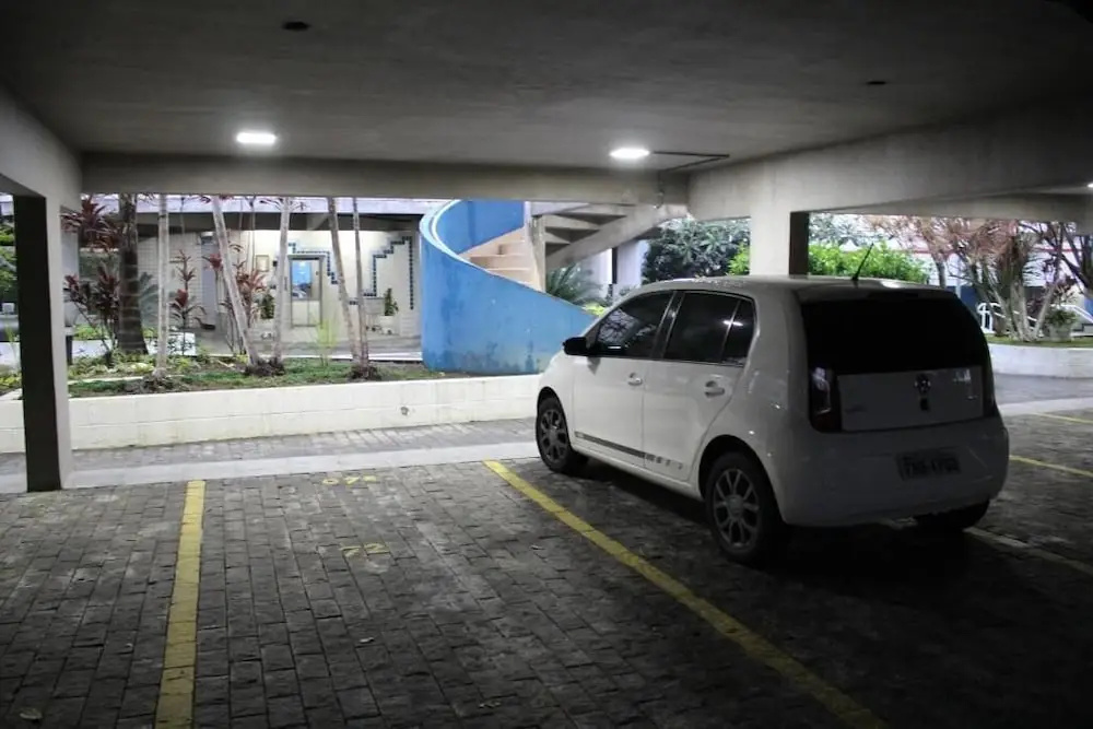 10F - Vista linda Pe areia Guaruja Tombo