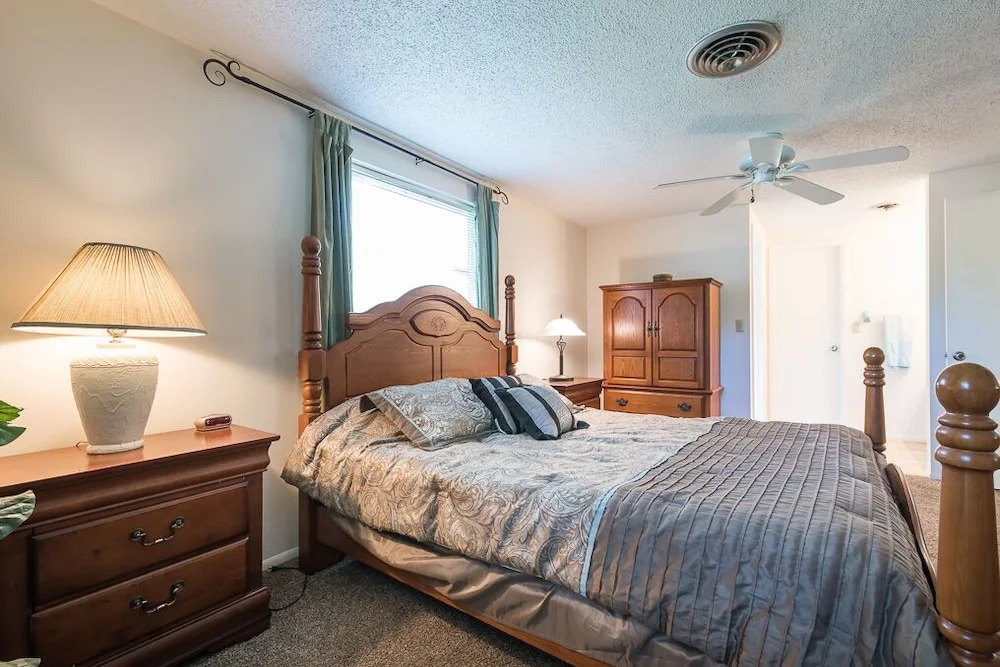 Nantucket Home, 2 Bedrooms, Private Pool, Fenced Yard, Sleeps 6