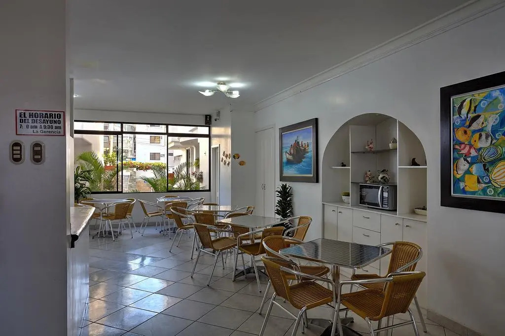 Hotel Casablanca Salinas