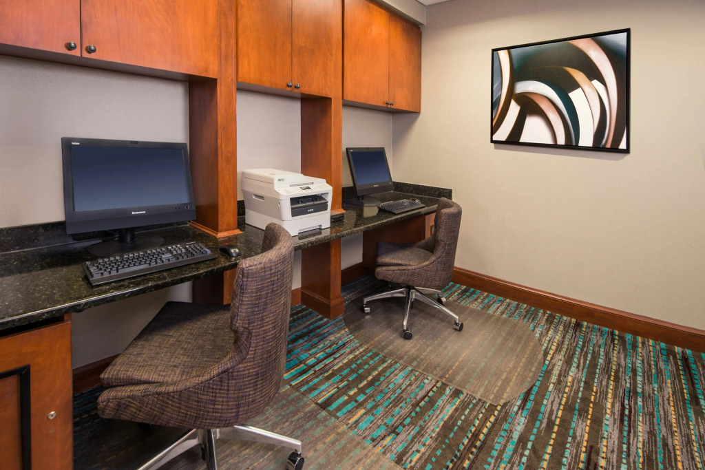 Residence Inn by Marriott Chesapeake Greenbrier