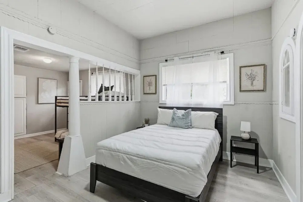 Spacious 2BR Duplex Near Downtown San Antonio