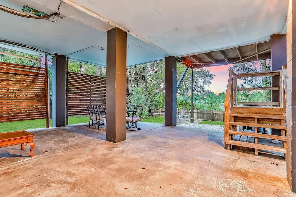 Home With Enclosed Yard, Fire Pit, Wifi, W/d, & AC - Great Location