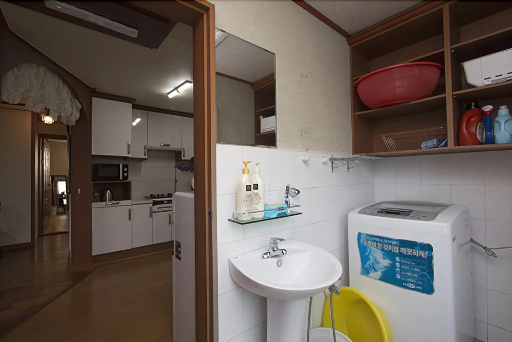 Jeju Tteul Anae Pension