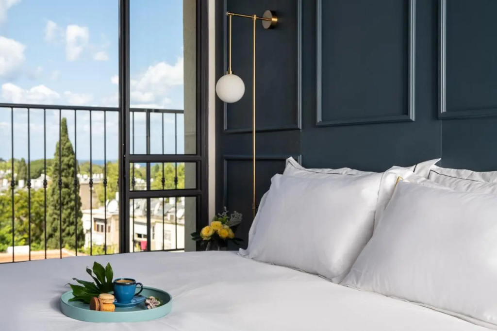 Hotel Botanica- Limited Edition By Fattal