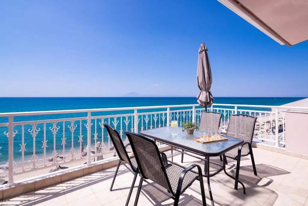 Xenia Suites
