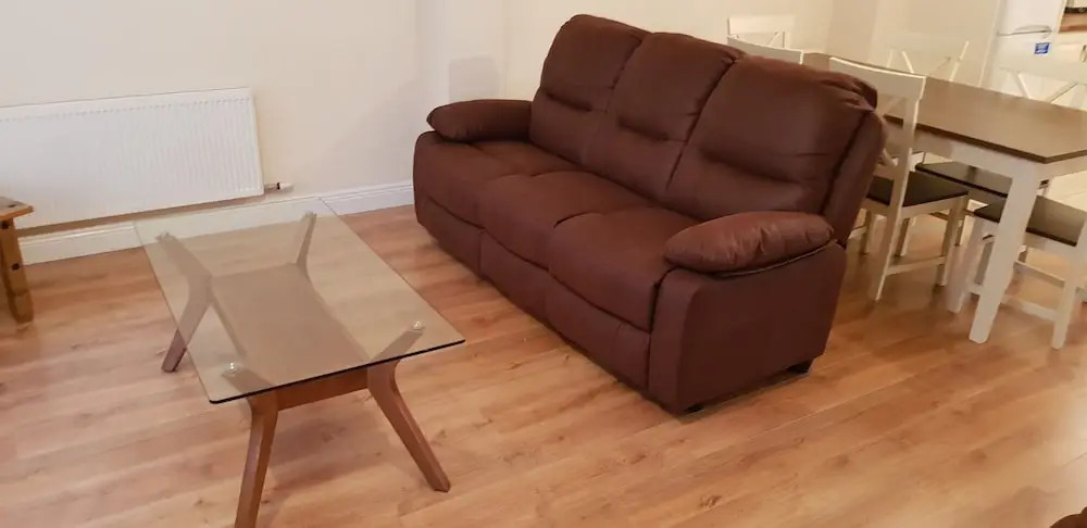 3 Bedroom newly furnished cork city