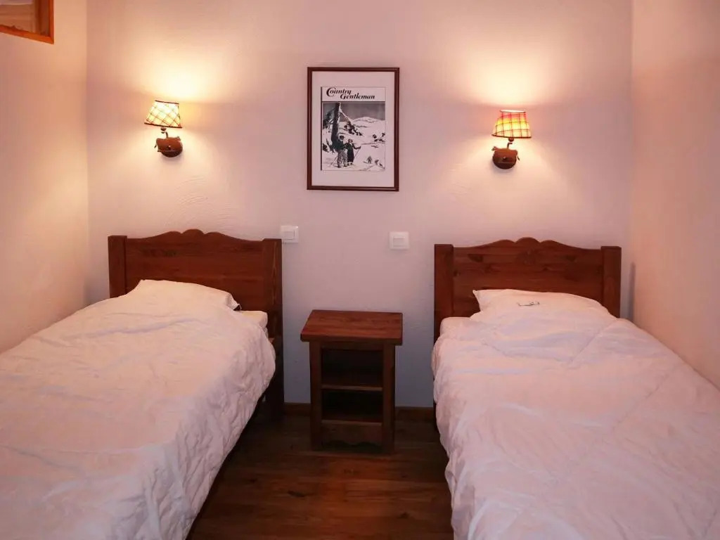 Appartement Les Orres, 2 pièces, 6 personnes - FR-1-322-196
