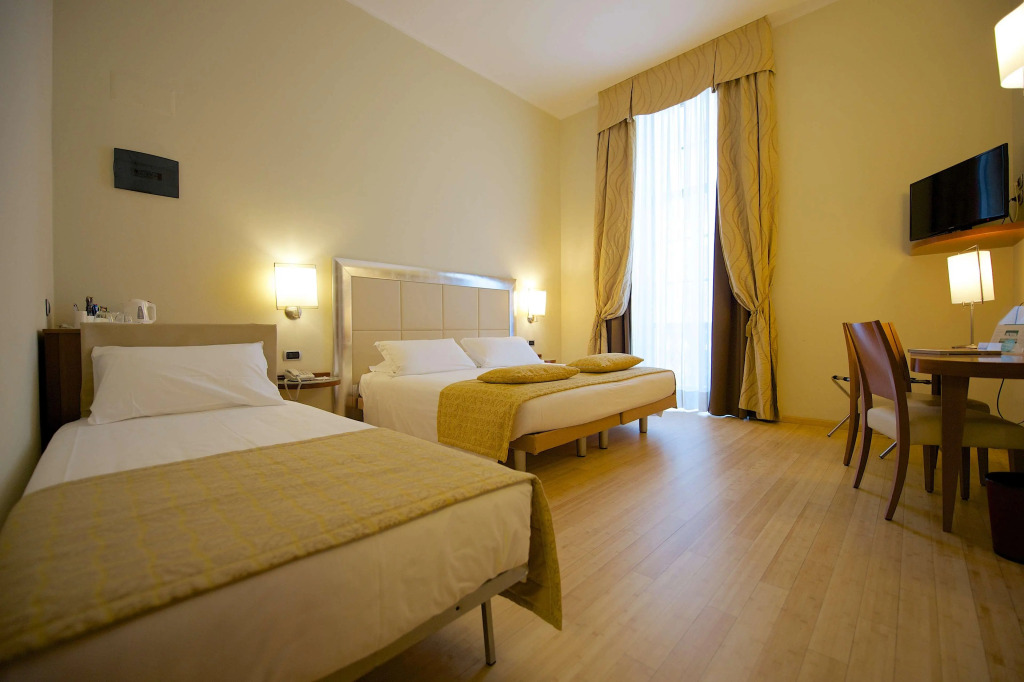 Best Western Crystal Palace Hotel