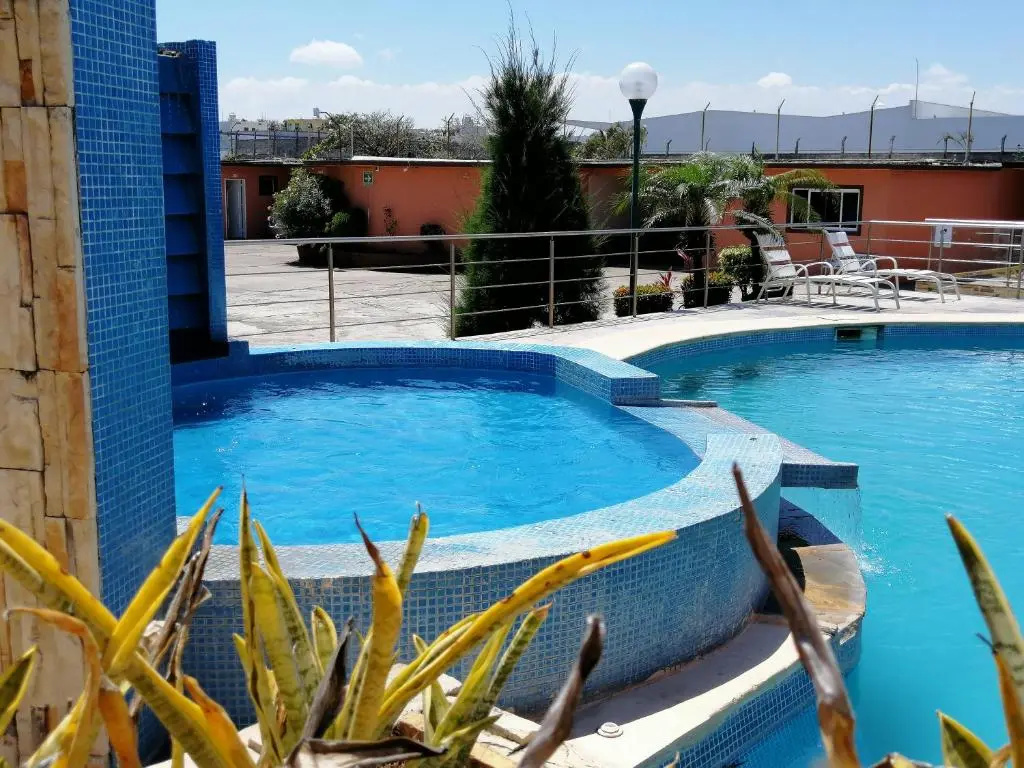 Hotel Rio Inn