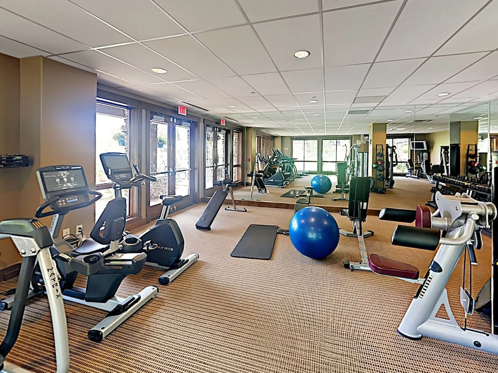 New Listing! Upscale Ski At Trailhead Lodge 3 Bedroom Condo