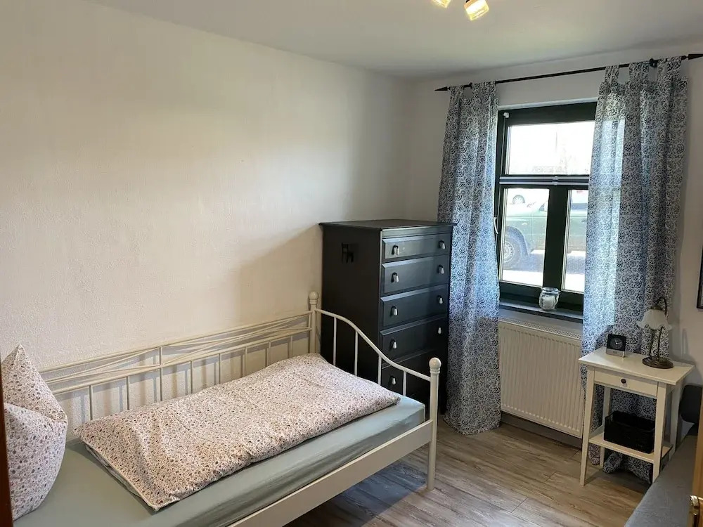 Grosses Landhaus mit Swimmingpool in Dargun