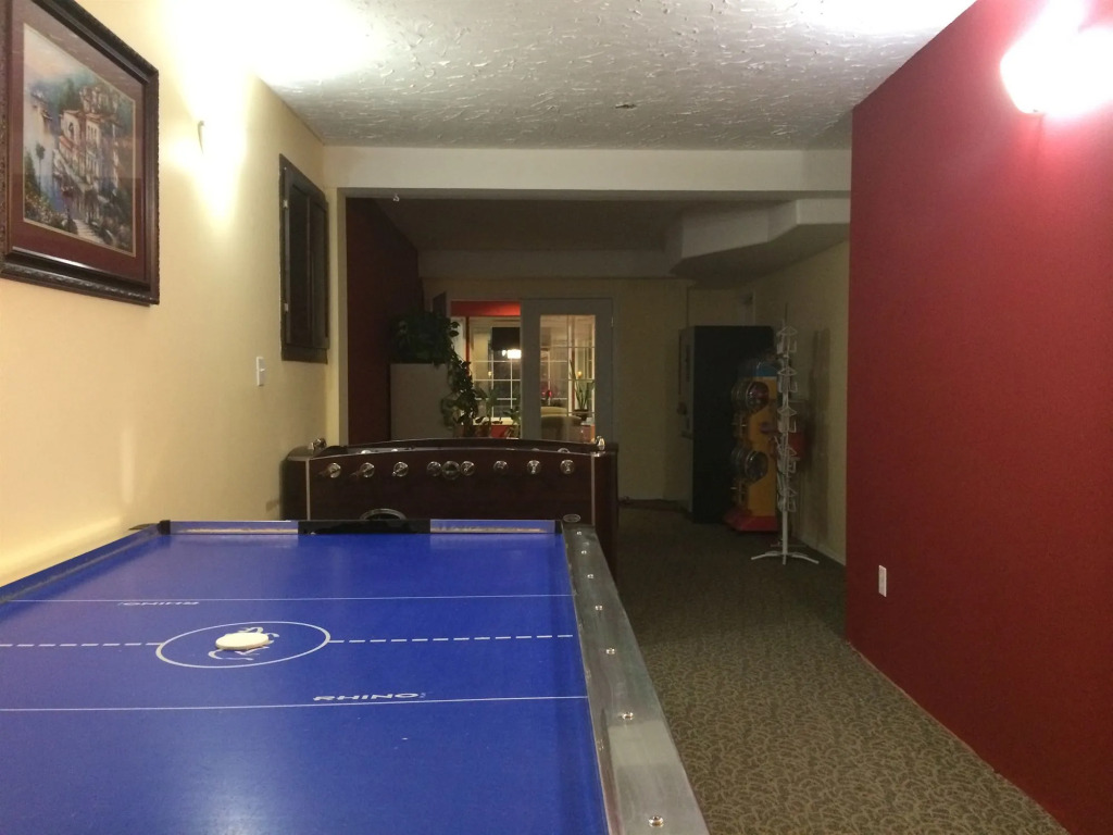 Sahara Courtyard Inn & Suites Osoyoos