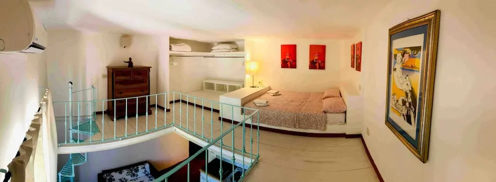 Ciclamino Apartment in Rome