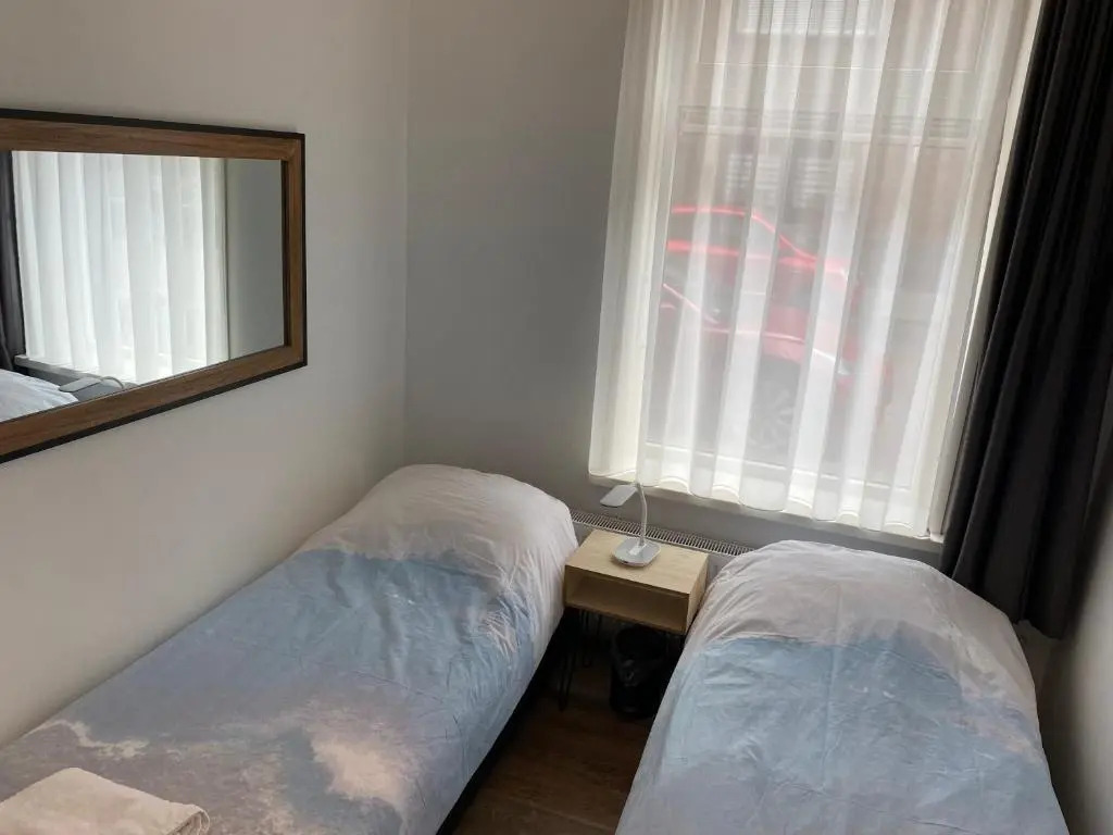 HaagsHuisje- eigen appartement, dichtbij alles, stijlvol