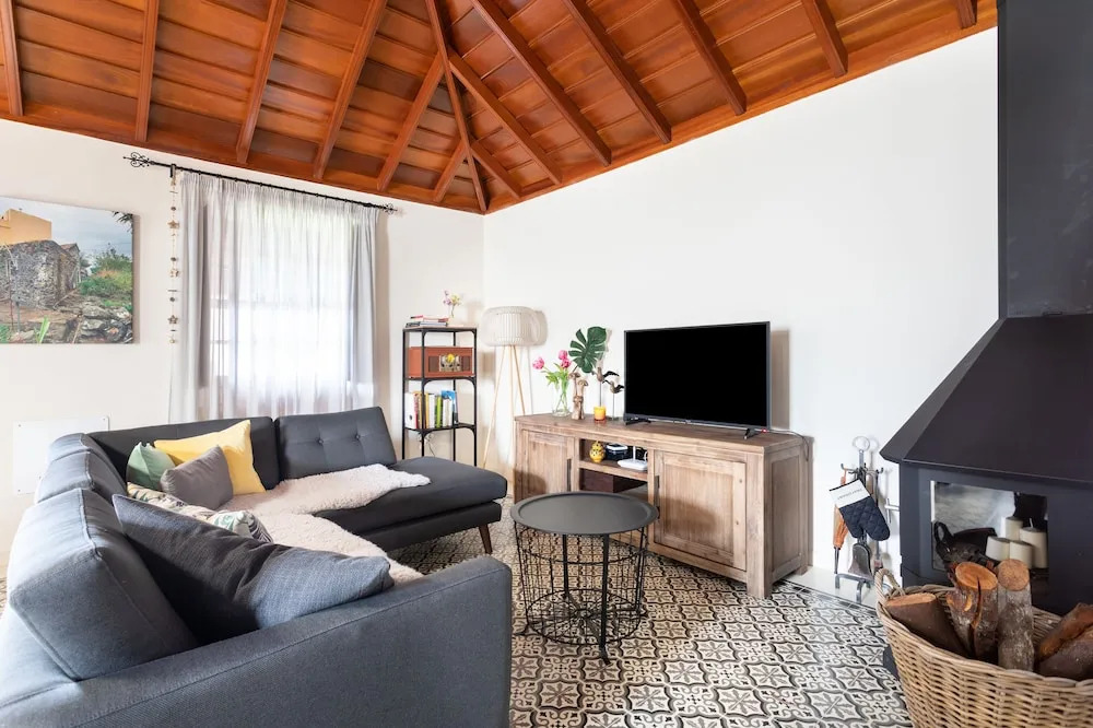 Homelike Luxury El Bebedero Sauces House