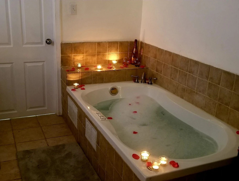 NYC NJ Romantic And Cozy Hideaway