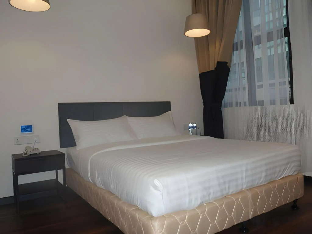 9 Square Hotel - Subang