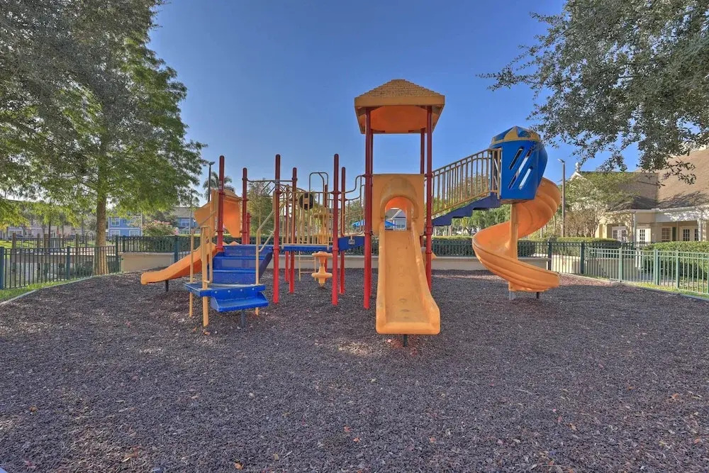 14 Mi to Disney World: Kissimmee Condo w/ Perks!