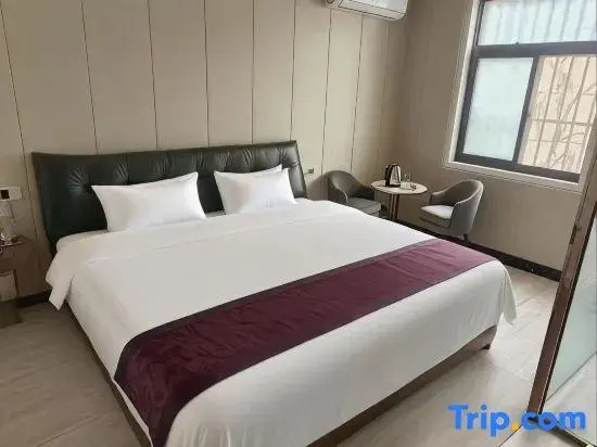 Lihua Hotel (Nanjing Lukou International Airport)