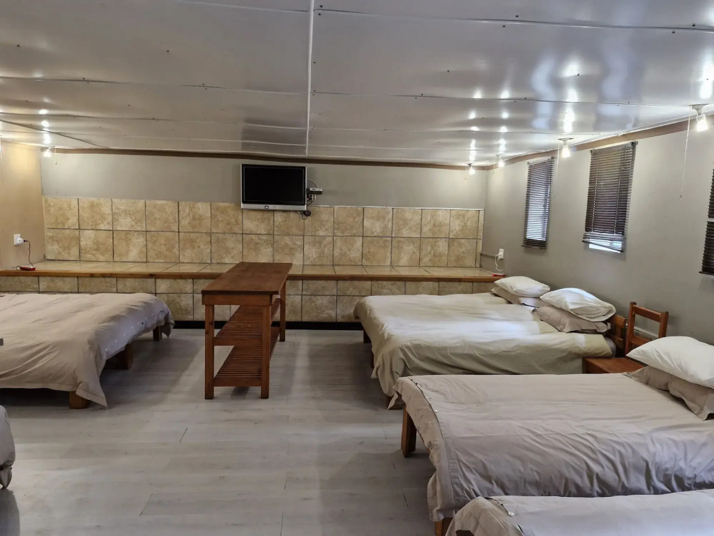 Ibis Place Guest House