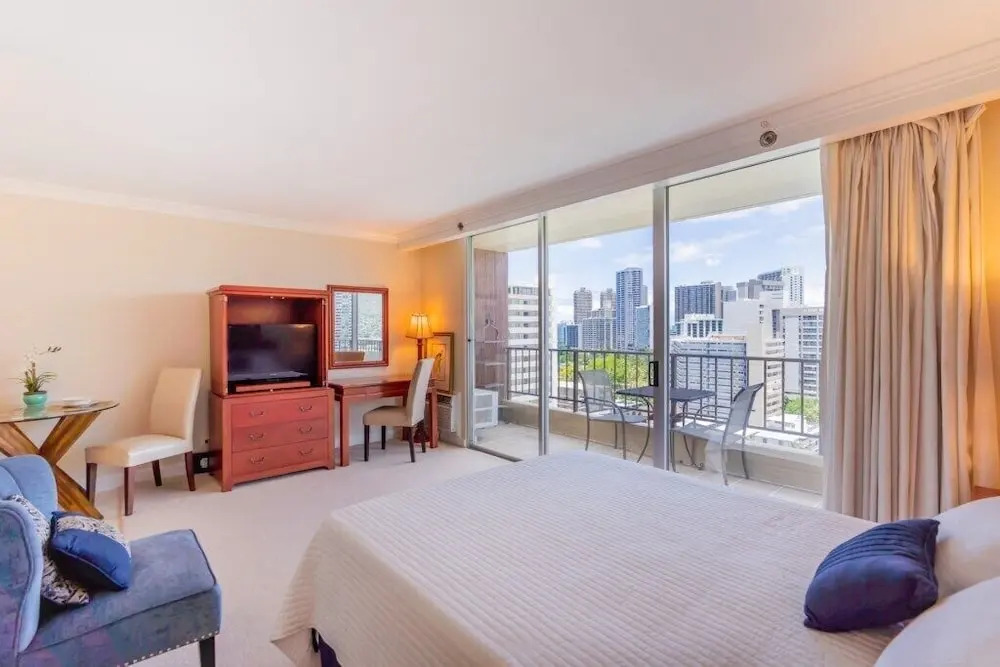 Awesome Views Studio in Waikiki