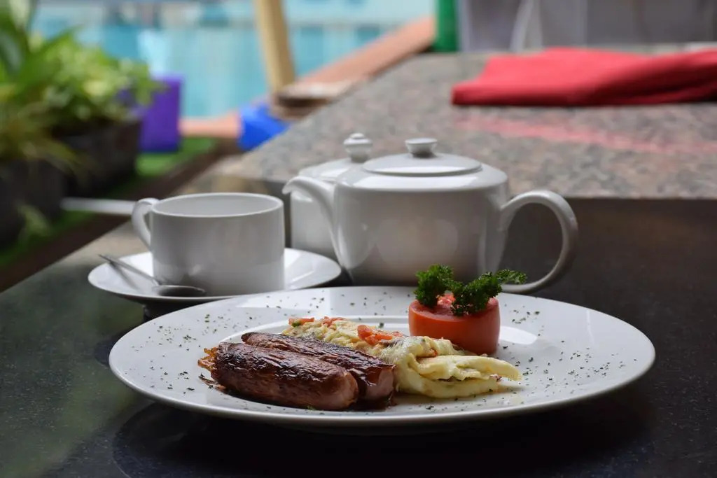 CityBlue Courtyard Hotel & Suites