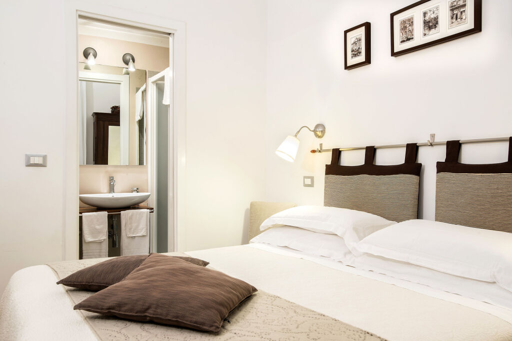 B&B Arco Del Lauro