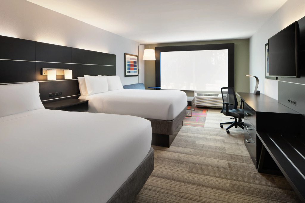 Holiday Inn Express & Suites Brunswick by IHG