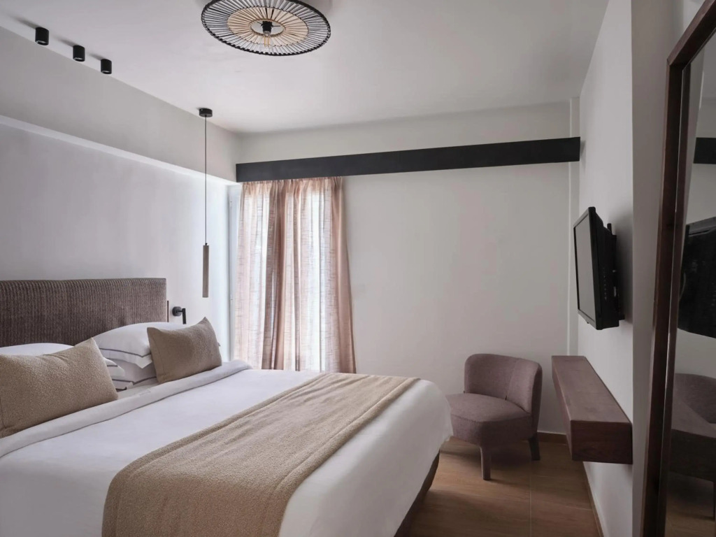 Loizos Stylish Residences