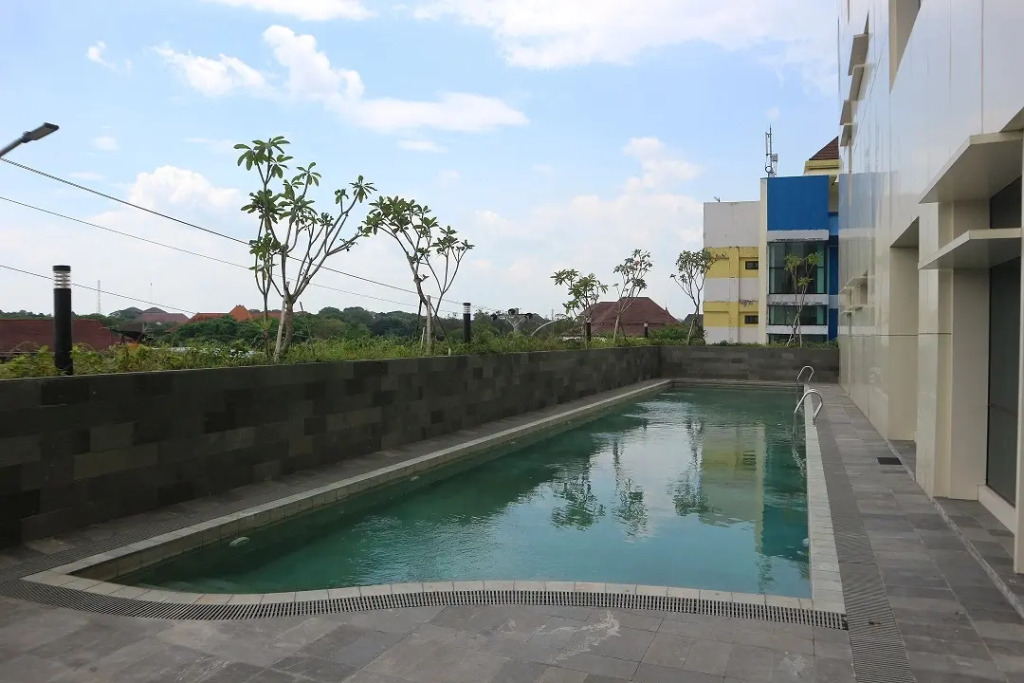 UNS Tower Hotel