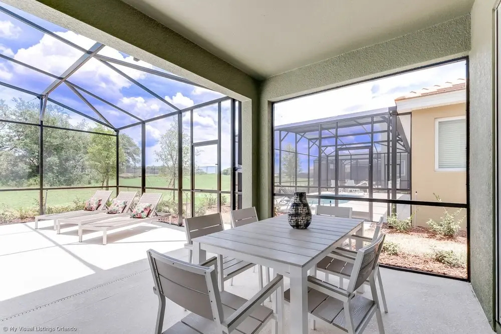 5280oak Luxury Ne 6 Bedroom 4.bath Home