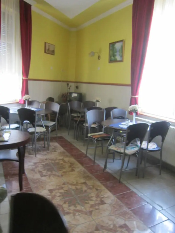 Fehér Hajó Panzió Győr