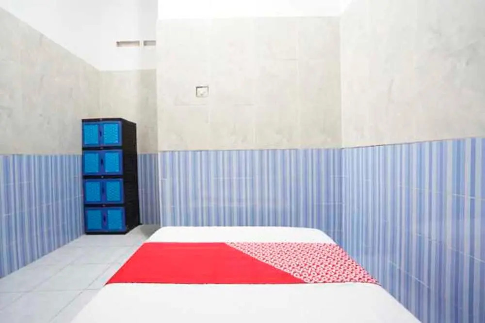 OYO Life 93061 Kost Vicky Syariah