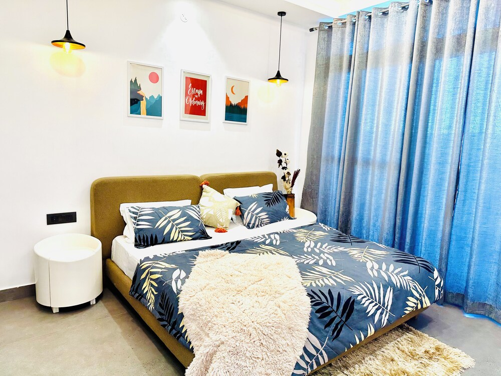 Advaya Stays - A Luxury Retreat