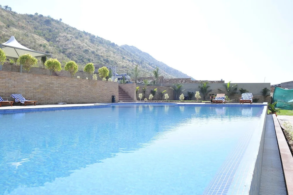 Cambay Resort, Udaipur