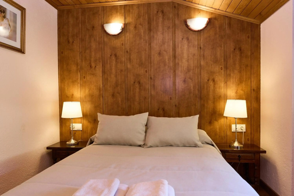 Hotel Peretol