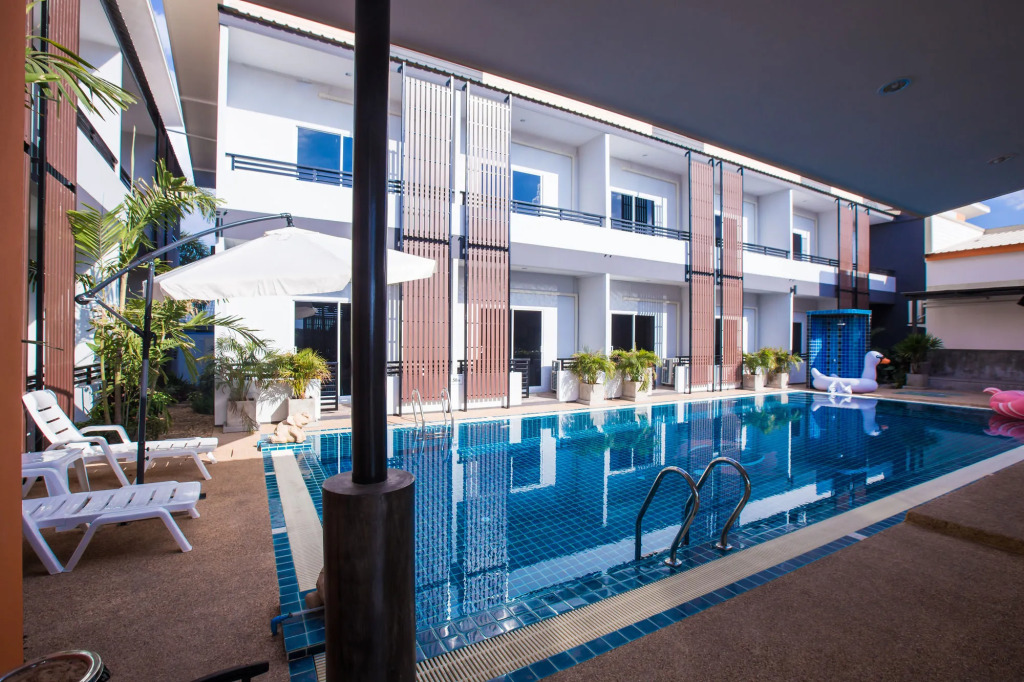 The S.G Hotel