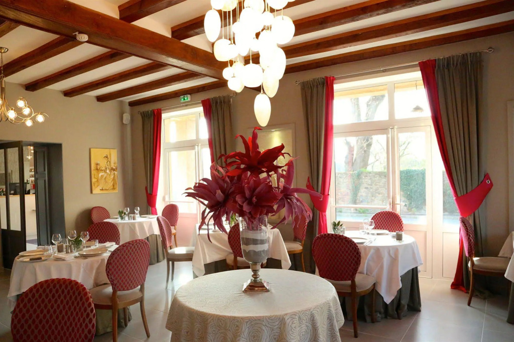 Hotel Restaurant Le Lion dOr