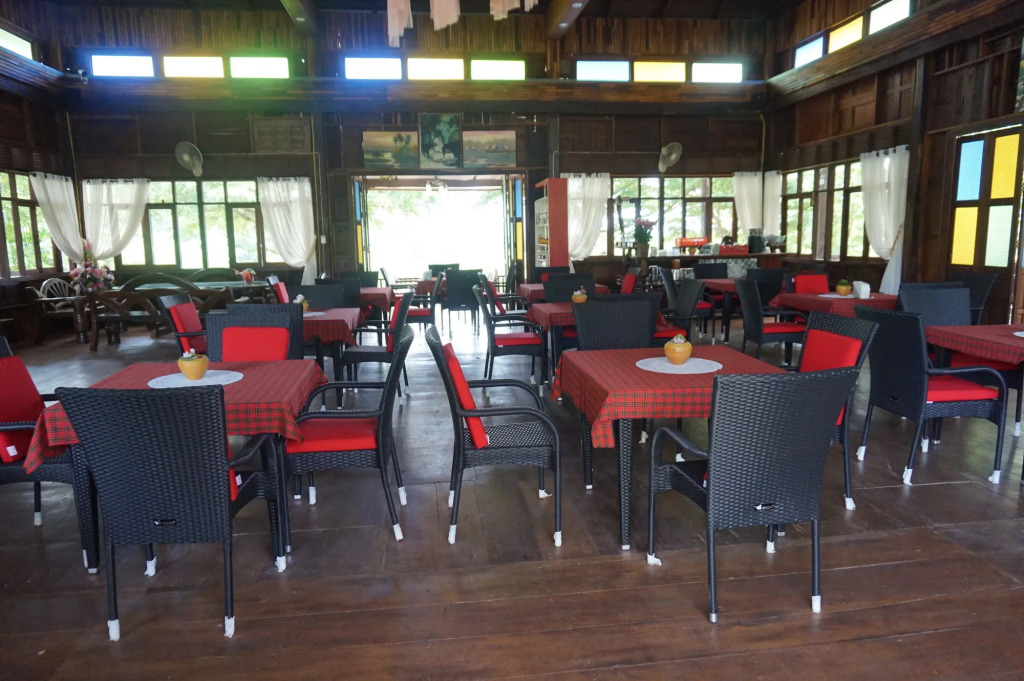 De Bua Valley Resort