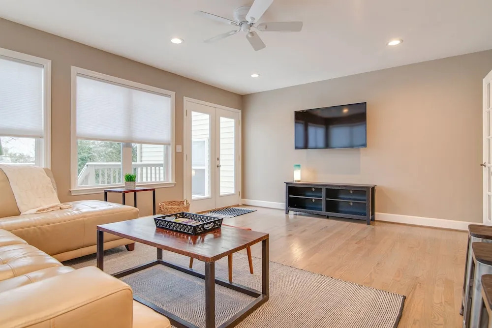 New Listing! Remodeled Getaway In Eclectic Enclave 2 Bedroom Home