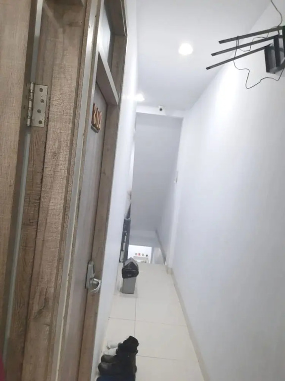 OYO Life 92883 Kost Ratana Cengkareng Syariah