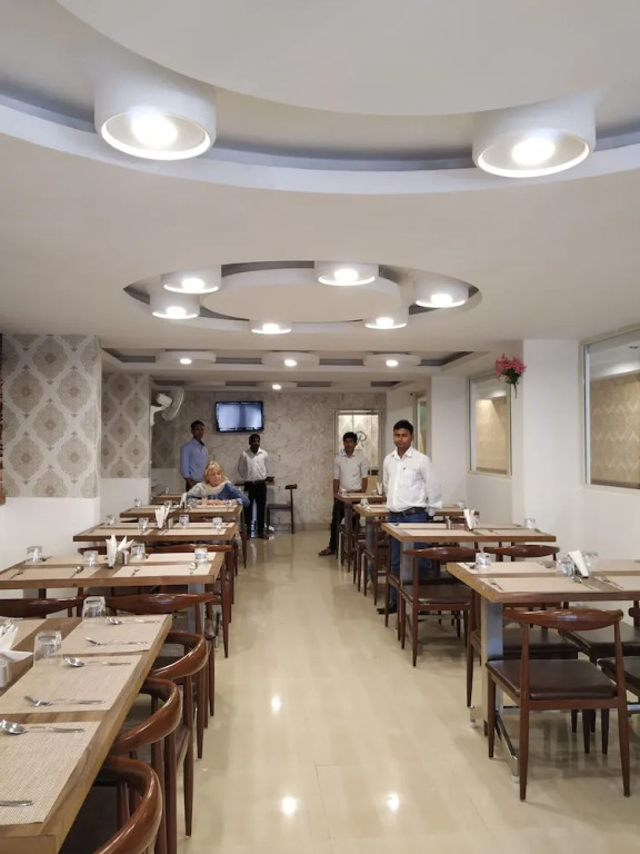 Aum Hotel