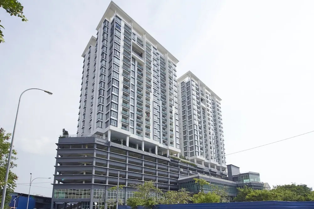 BM City Room and Apartment