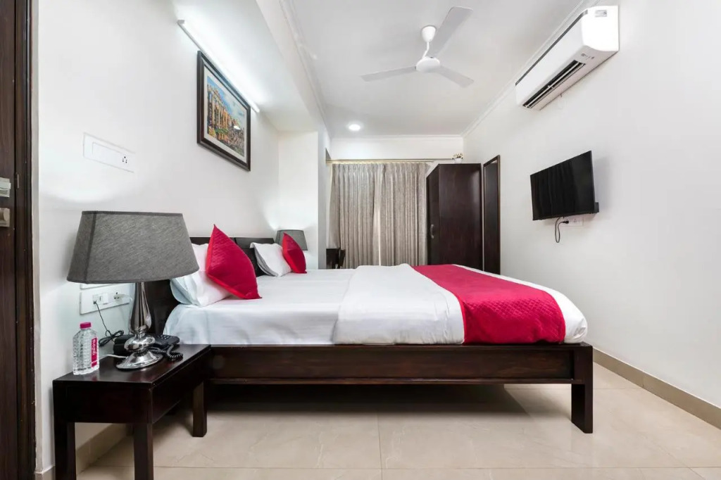 Palm Stay - Studios & Rooms