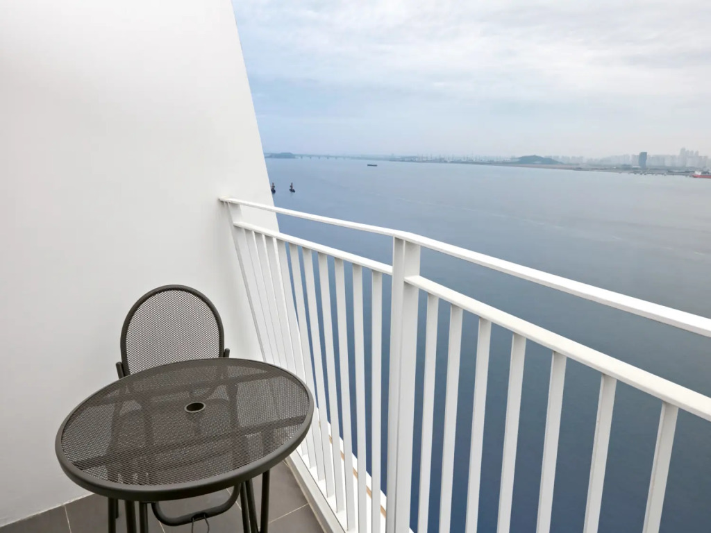 Ocean Soleview Hotel