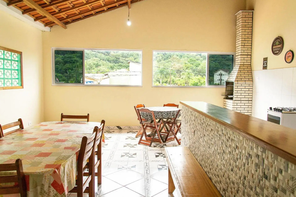 Incrivel casa com churrasqueira em Ubatuba, SP